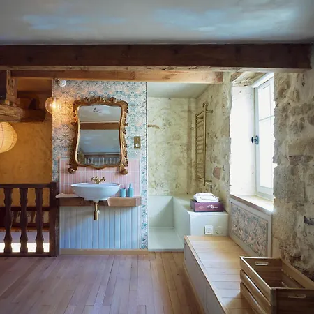 Le Nid Des 3 Conils & Ferienhaus Gensac (Gironde)